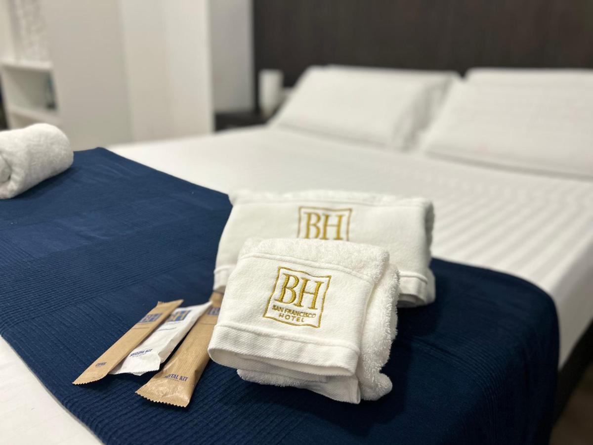 Apartamentos Bh Suites Alicante Exteriör bild
